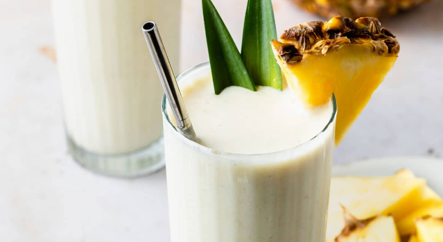 Frozen Coconut Piña Cocktail