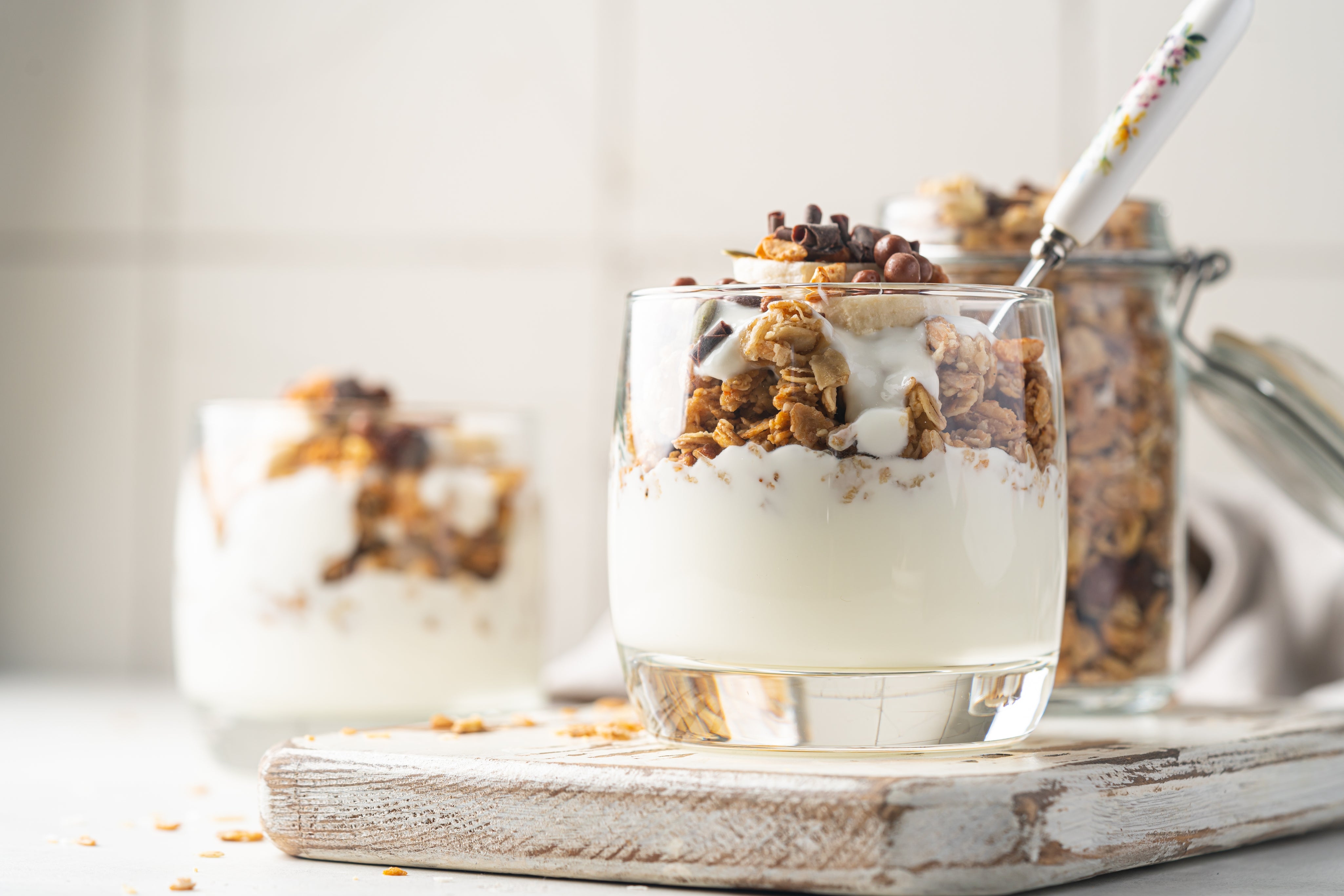 yogurt_with_granola.jpg